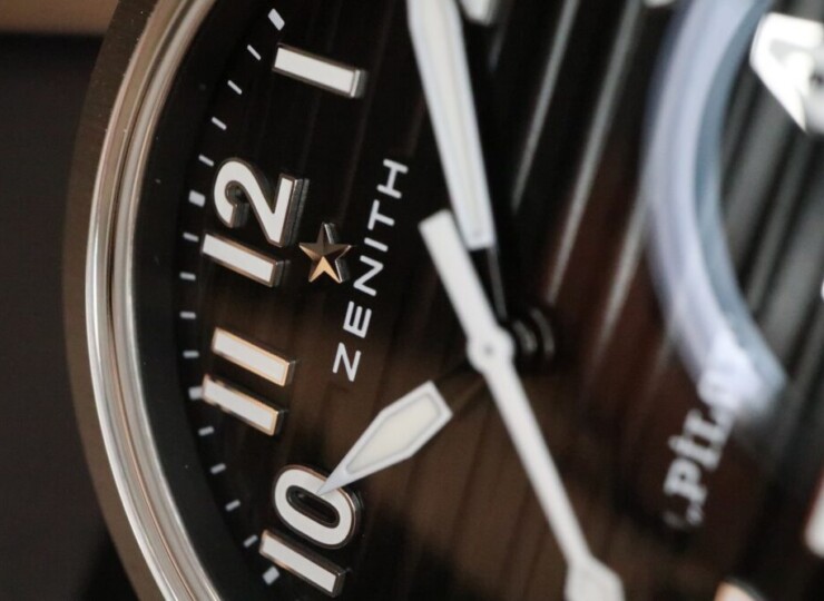 ZENITH パイロット オートマティック 40mm ブラック文字盤 03.4000.3620/21.I001