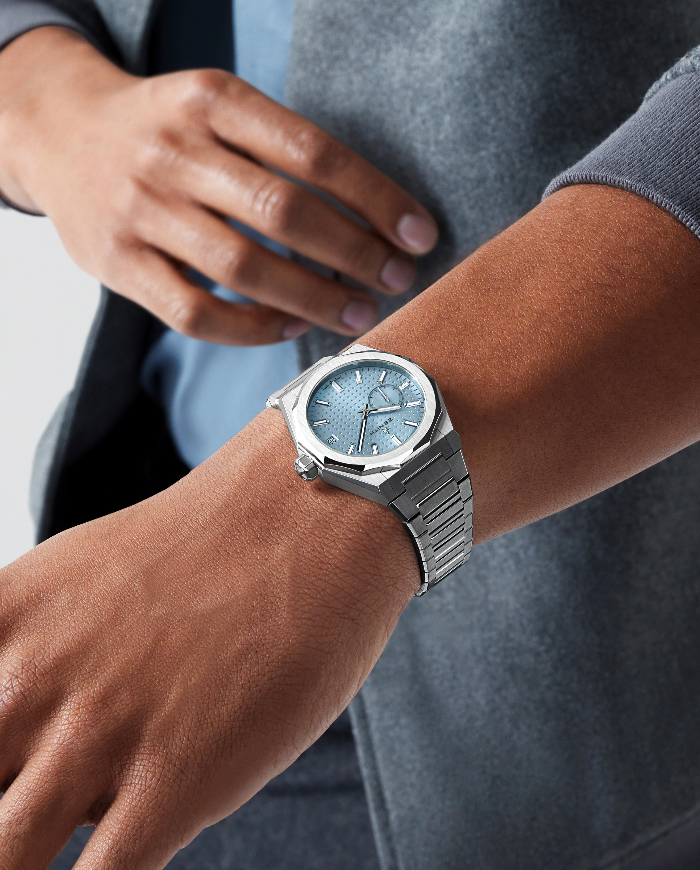 ZENITH デファイ スカイライン 41mm アイスブルー文字盤 03.9300.3620/15.I001