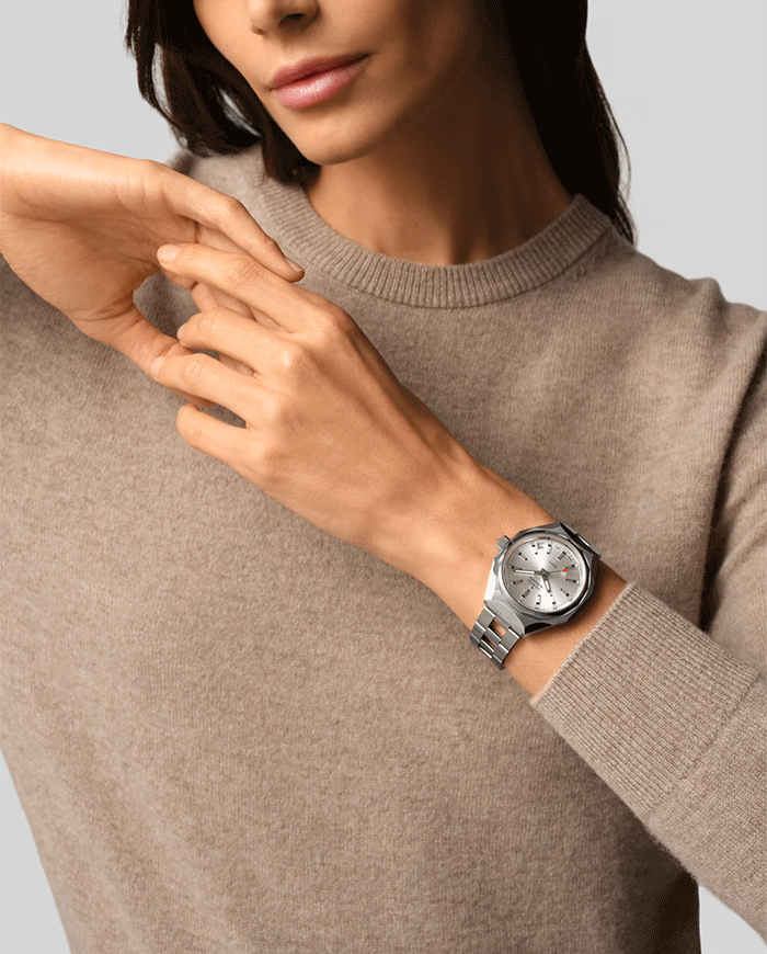 ZENITH デファイ リバイバル A3643 37mm シルバー文字盤 03.A3642.670/01.M3642