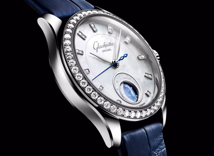 GLASHÜTTE ORIGINAL セレナーデ・ルナ 32.5mm ホワイトマザーオブパール ダイヤモンド文字盤 ステンレススティール ブルー ルイジアナ・アリゲーター・ストラップ(Ref.1-35-14-02-12-04) 1-35-14-02-12-04