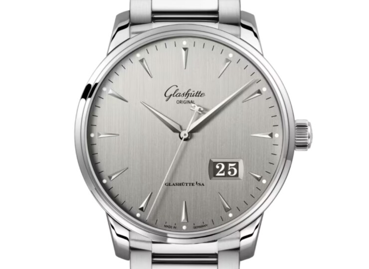 GLASHÜTTE ORIGINAL セネタ・エクセレンス・パノラマデイト 42mm シルバーグレー文字盤 ステンレススティール ブレスレット 1-36-03-03-02-71
