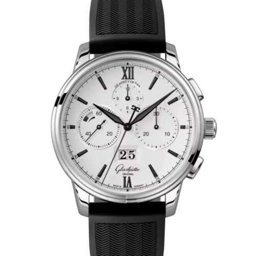 セネタ・クロノグラフ・パノラマデイト 42mm ホワイト文字盤 ステンレススティール ブラック ラバーストラップ