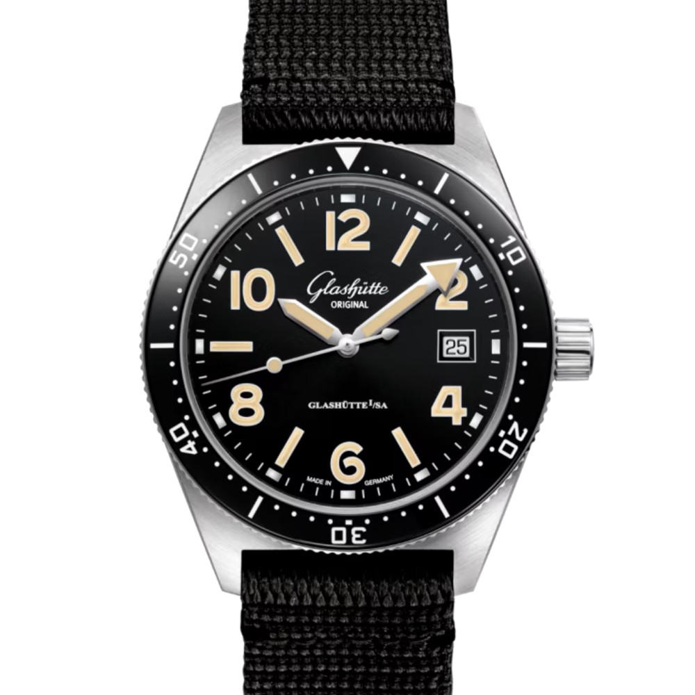 GLASHÜTTE ORIGINAL SeaQ 39.5mm ブラック文字盤 ステンレススティール ブラック シンセティック 1-39-11-06-80-35