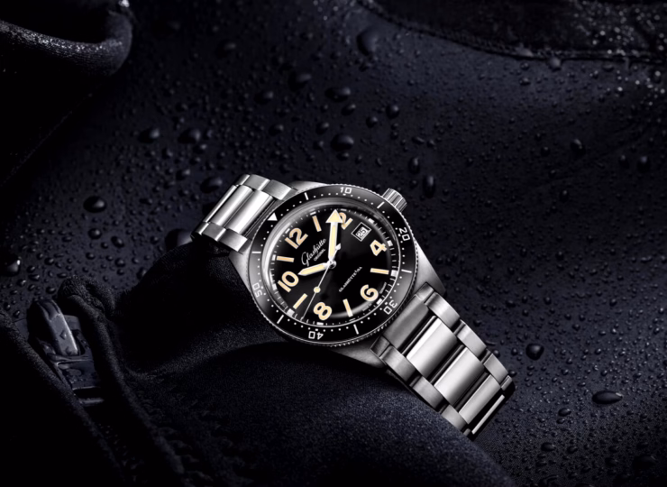 GLASHÜTTE ORIGINAL SeaQ 39.5mm ブラック文字盤 ステンレススティール ブレスレット 1-39-11-06-80-70