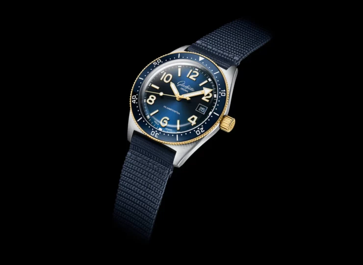 GLASHÜTTE ORIGINAL SeaQ 39.5mm ブルー文字盤 ステンレススティール／イエローゴールド ブルー シンセティック 1-39-11-10-90-34