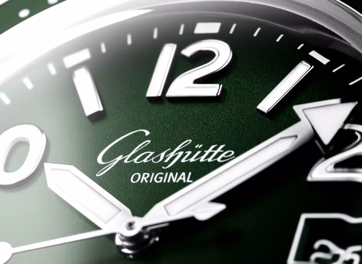 GLASHÜTTE ORIGINAL SeaQ 39.5mm リードグリーン文字盤 ステンレススティール グレー シンセティック 1-39-11-13-83-34