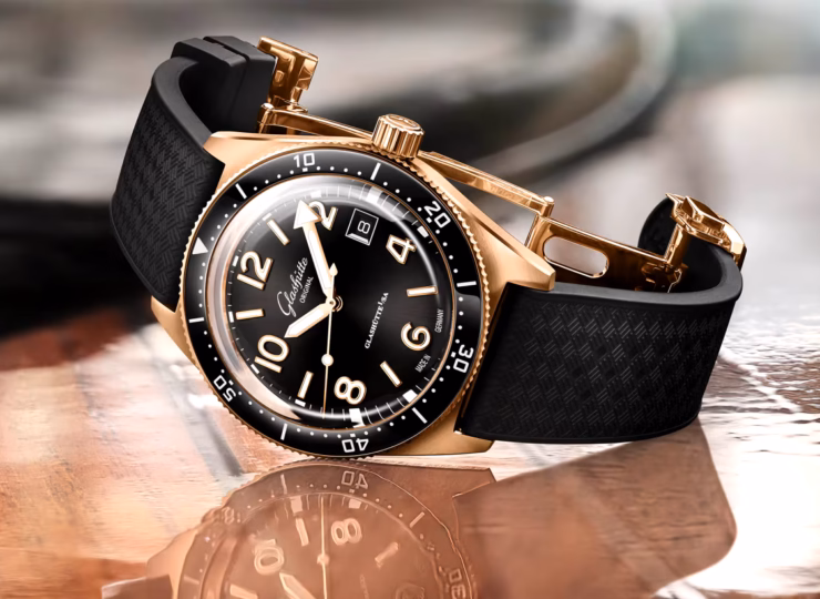 GLASHÜTTE ORIGINAL SeaQ 39.5mm ブラック文字盤 レッドゴールド ブラック ラバーストラップ 1-39-11-17-91-33