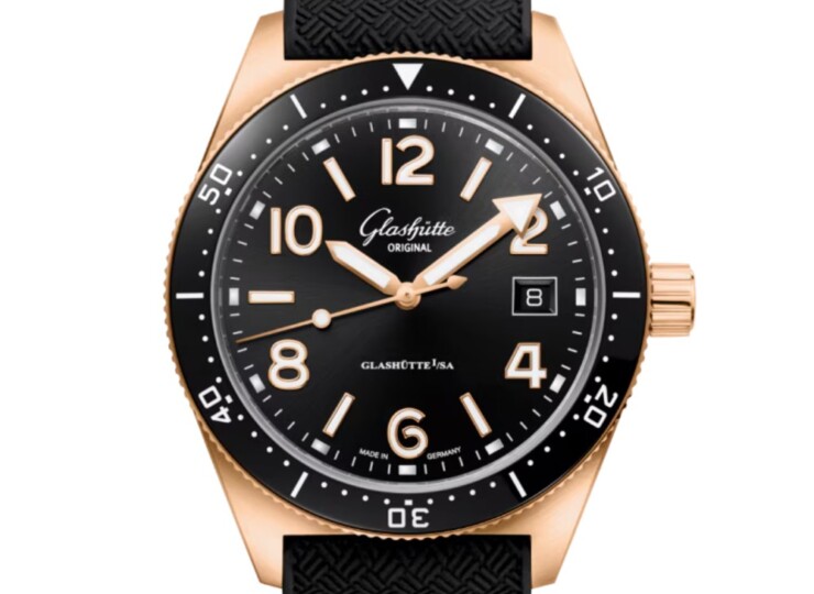 GLASHÜTTE ORIGINAL SeaQ 39.5mm ブラック文字盤 レッドゴールド ブラック ラバーストラップ 1-39-11-17-91-33