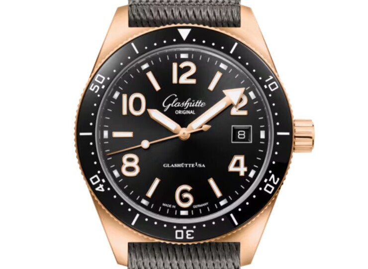 GLASHÜTTE ORIGINAL SeaQ 39.5mm ブラック文字盤 レッドゴールド グレー シンセティック 1-39-11-17-91-34