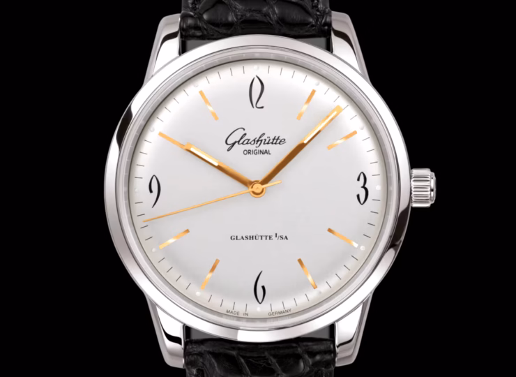 GLASHÜTTE ORIGINAL シックスティーズ 39mm シルバー文字盤 ステンレススティール 1-39-52-01-02-04
