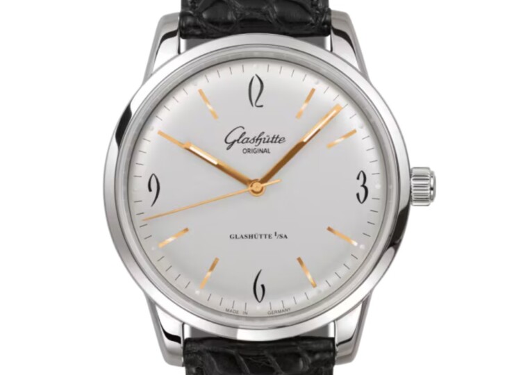 GLASHÜTTE ORIGINAL シックスティーズ 39mm シルバー文字盤 ステンレススティール 1-39-52-01-02-04