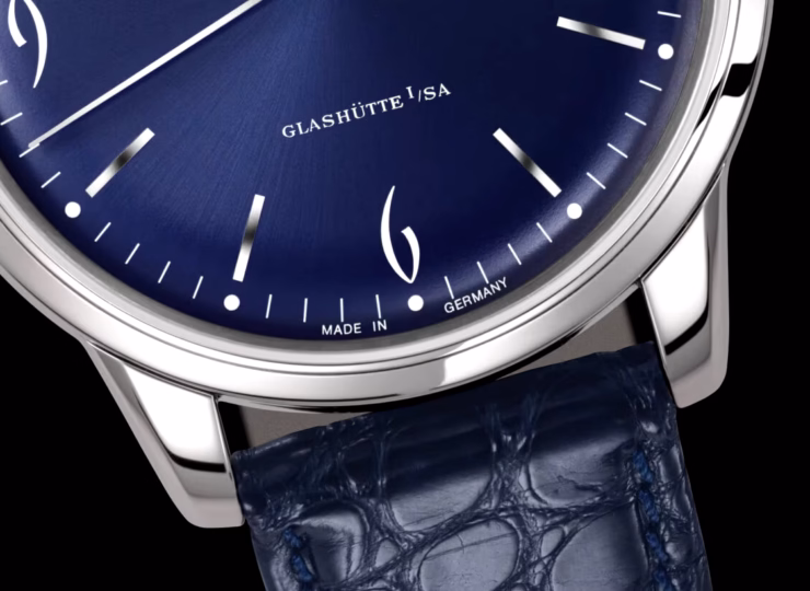 GLASHÜTTE ORIGINAL シックスティーズ 39mm ブルー文字盤 1-39-52-06-02-04