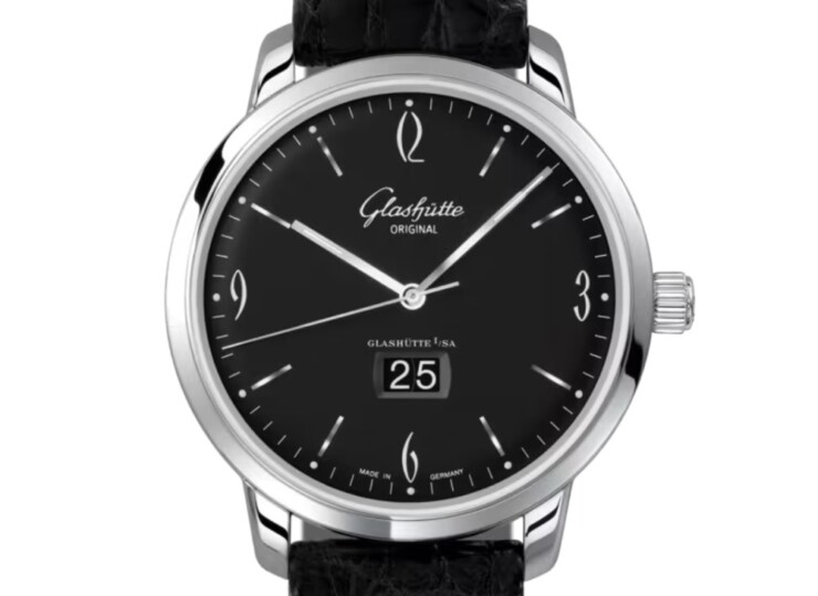 GLASHÜTTE ORIGINAL シックスティーズ・パノラマデイト 42mm ブラック文字盤 2-39-47-03-02-04