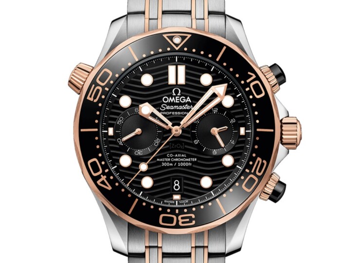 OMEGA シーマスター ダイバー300M クロノグラフ 44mm ブラック文字盤 ステンレススティール&セドナゴールド ブレスレット 210.20.44.51.01.001