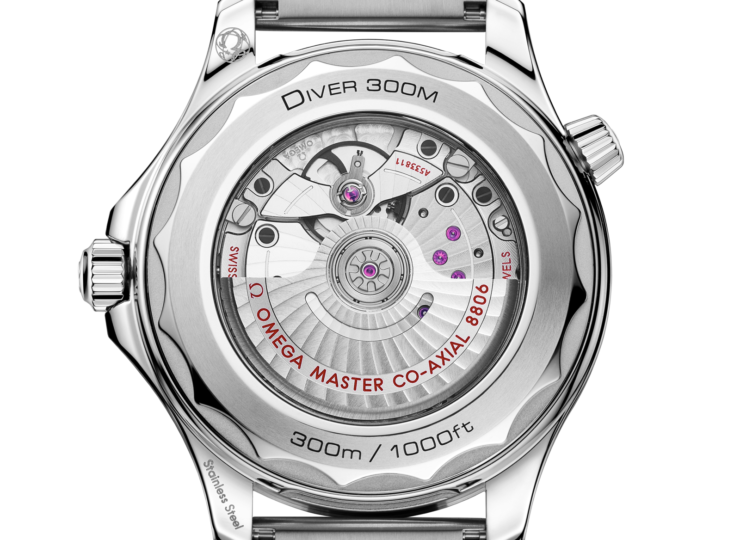 OMEGA シーマスター ダイバー300M 42mm ブラック文字盤 ステンレススティール メッシュブレスレット 210.30.42.20.01.010