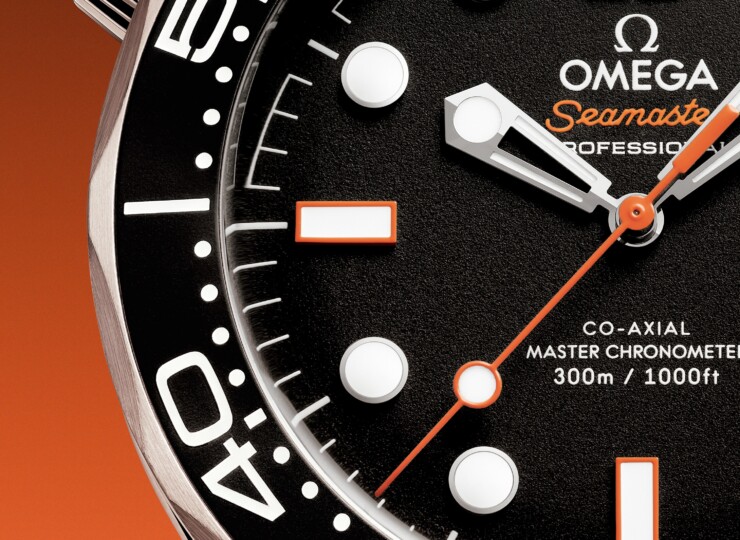 OMEGA シーマスター ダイバー300M 42mm ブラック文字盤 オレンジアクセント メッシュブレスレット 210.30.42.20.01.018
