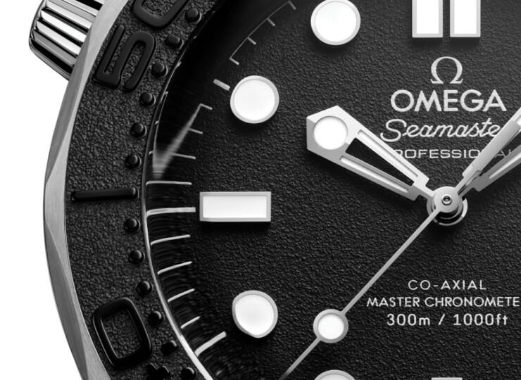OMEGA シーマスター ダイバー300M 42mm スペクター エディション ブラック文字盤 210.30.42.20.01.023