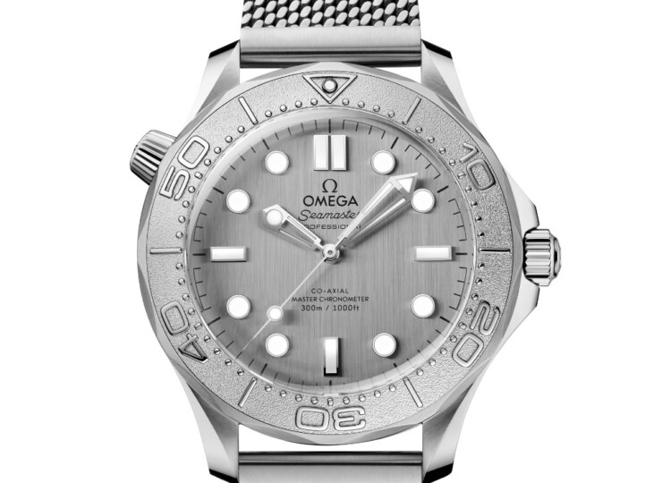 OMEGA シーマスター ダイバー300M 42mm グレー文字盤 ステンレススティール メッシュブレスレット 210.30.42.20.06.002