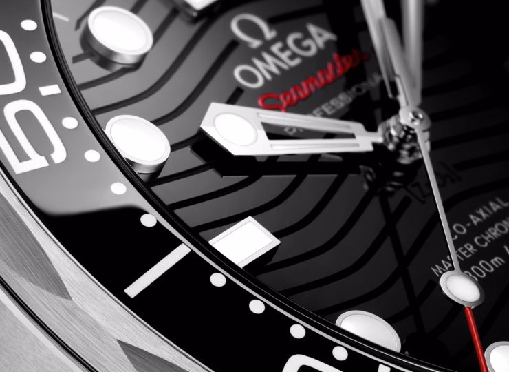 OMEGA シーマスター ダイバー300M 42mm ブラック文字盤 ステンレススティール ラバーストラップ 210.32.42.20.01.001