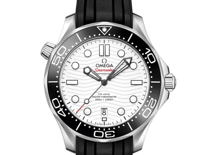 OMEGA シーマスター ダイバー300M 42mm ホワイト文字盤 210.32.42.20.04.001