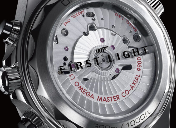 OMEGA シーマスター ダイバー300M クロノグラフ 44mm 007 ファーストライト ブラック文字盤 210.32.44.51.01.002