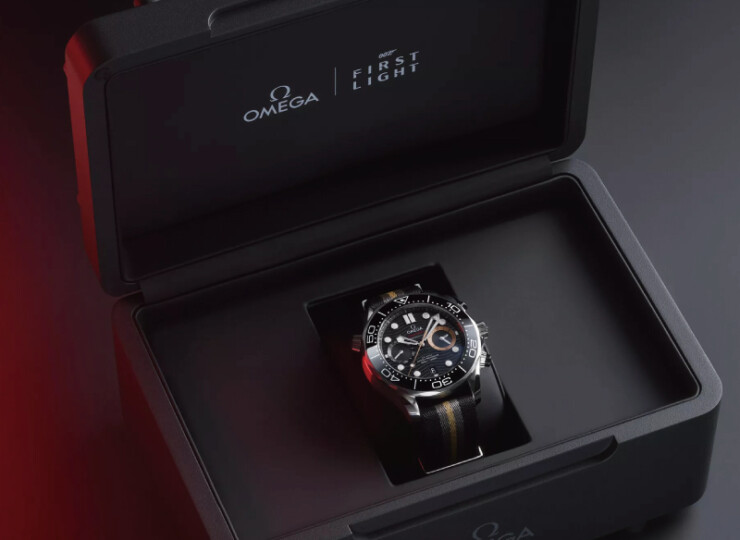 OMEGA シーマスター ダイバー300M クロノグラフ 44mm 007 ファーストライト ブラック文字盤 210.32.44.51.01.002