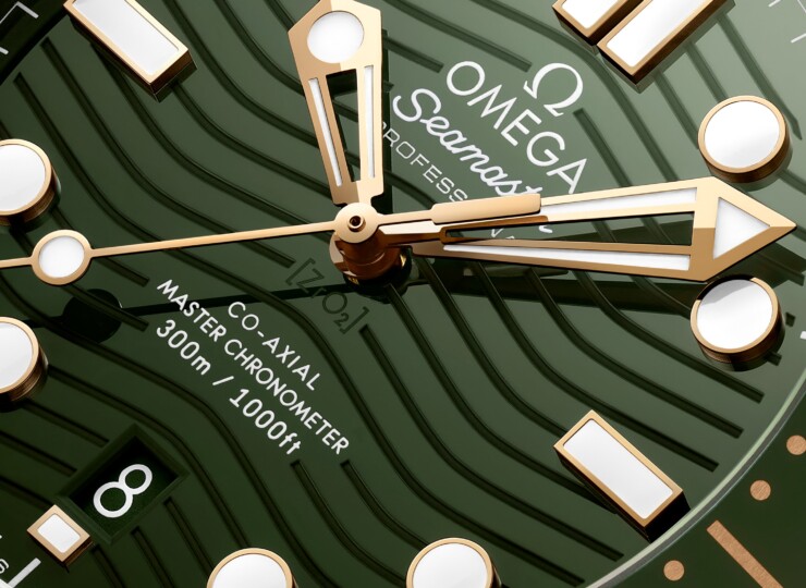 OMEGA シーマスター ダイバー300M 42mm グリーン文字盤 ムーンシャインゴールド 210.62.42.20.10.001