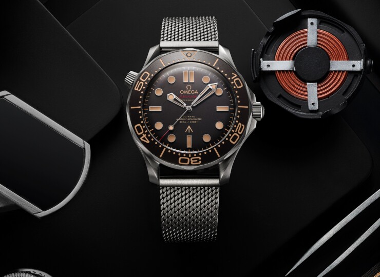 OMEGA シーマスター ダイバー300M 42mm 007 エディション ブラウン文字盤 チタン ブレスレット 210.90.42.20.01.001