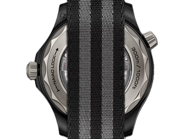 OMEGA シーマスター ダイバー300M 43.5mm ブラック文字盤 210.92.44.20.01.002