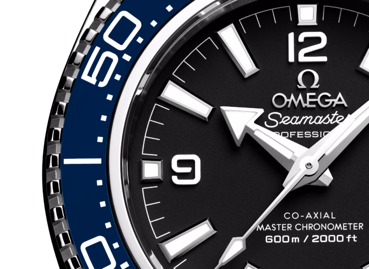 OMEGA シーマスター プラネットオーシャン 600M 42mm ブラック文字盤 ブルーセラミックベゼル ブレスレット 217.30.42.21.01.002