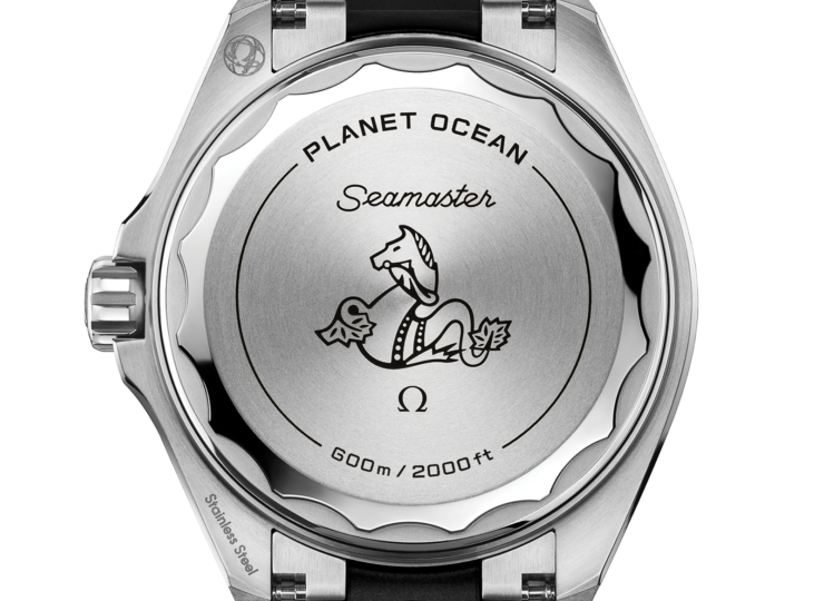 OMEGA シーマスター プラネットオーシャン 600M 42mm ブラック文字盤 ブルーセラミックベゼル ラバーストラップ 217.32.42.21.01.002