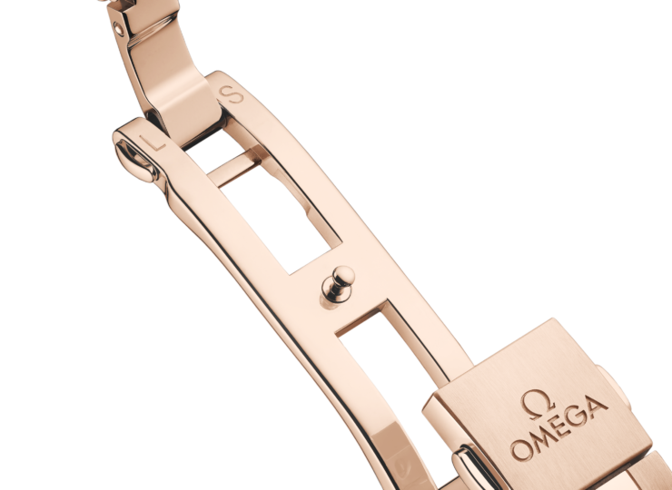 OMEGA シーマスター アクアテラ 150M 30mm リネンカラー文字盤 220.50.30.20.09.001