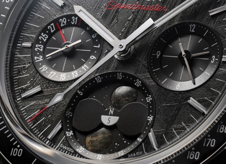 OMEGA スピードマスター ムーンフェイズ 43mm メテオライト ブラック文字盤 304.30.43.52.01.001