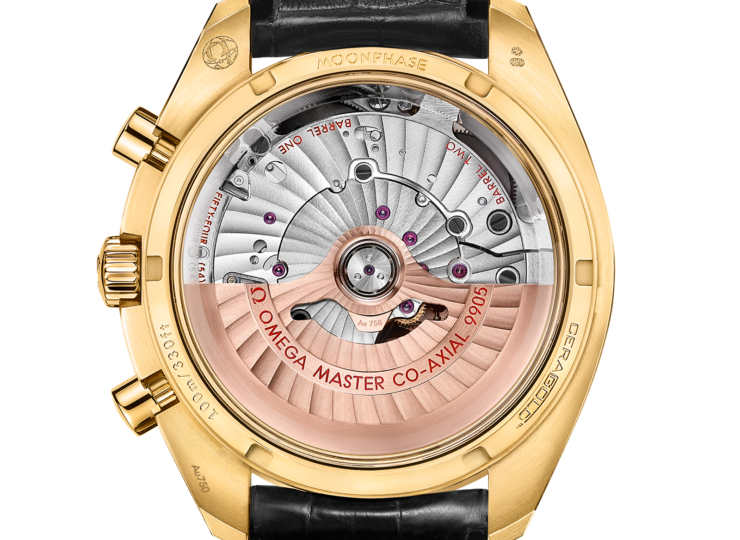 OMEGA スピードマスター ムーンフェイズ 44.25mm シルバー文字盤 304.63.44.52.02.001