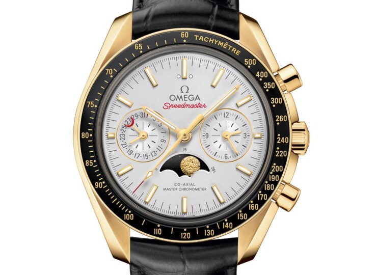 OMEGA スピードマスター ムーンフェイズ 44.25mm シルバー文字盤 304.63.44.52.02.001