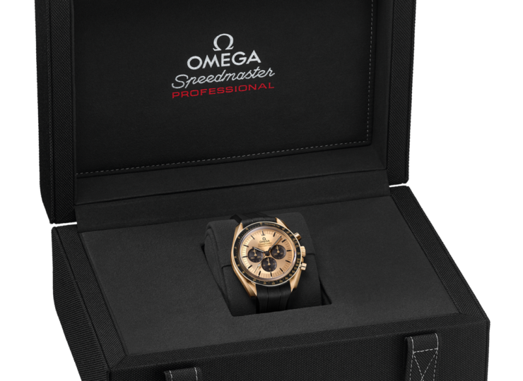 OMEGA スピードマスター ムーンウォッチ プロフェッショナル 42mm イエロー文字盤 310.62.42.50.99.001 外箱