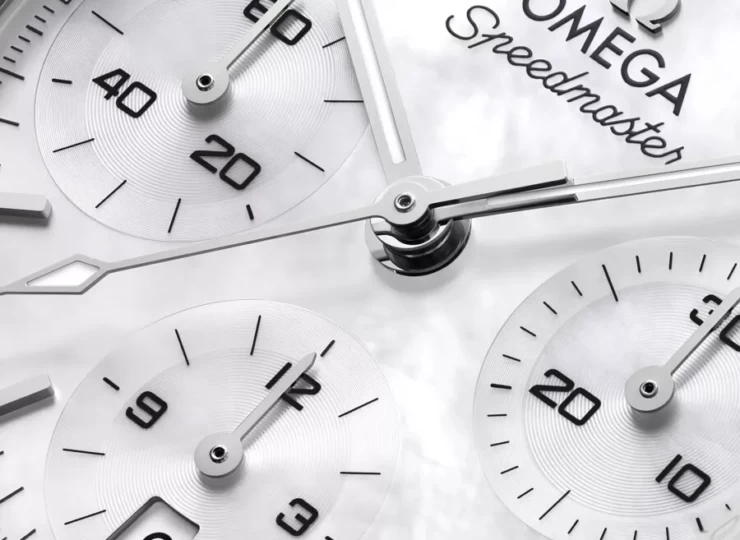 OMEGA スピードマスター 38mm ホワイト文字盤 ステンレススティール ブレスレット ダイヤモンド・ベゼル 324.15.38.50.05.001