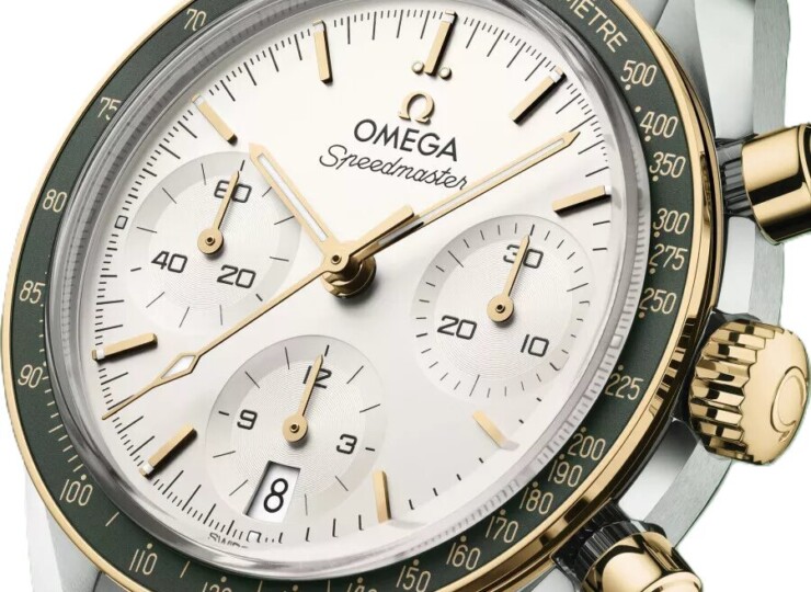 OMEGA スピードマスター 38mm シルバー文字盤 ステンレススティール&ムーンシャインゴールド 324.20.38.50.02.001