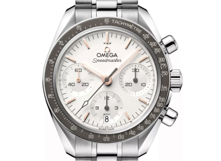 OMEGA スピードマスター 38mm シルバー文字盤 ステンレススティール 324.30.38.50.02.003