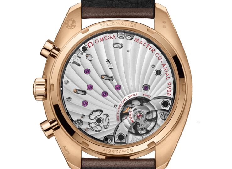 OMEGA スピードマスター クロノスコープ 43mm ブラウン文字盤 329.92.43.51.10.001