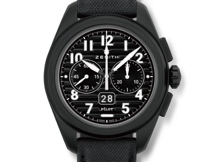ZENITH パイロット ビッグデイト フライバック 42.5mm ブラック文字盤 マイクロブラスト仕上げブラックセラミック 49.4000.3652/21.I001