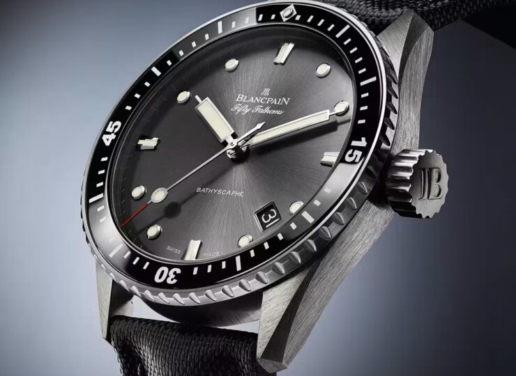 BLANCPAIN フィフティ ファゾムス バチスカーフ 43mm グレイ文字盤 スティール 5000-1110-B52A