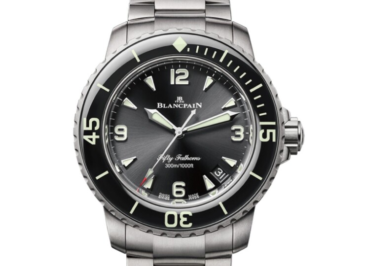 BLANCPAIN フィフティファゾムス オートマティック 42.3mm ブラック文字盤 チタン ブレスレット 5010-12B30-98S