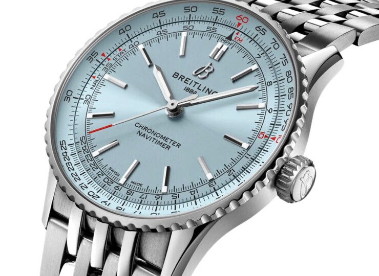 BREITLING ナビタイマー オートマチック 41 アイスブルー文字盤 A17329171C1A1