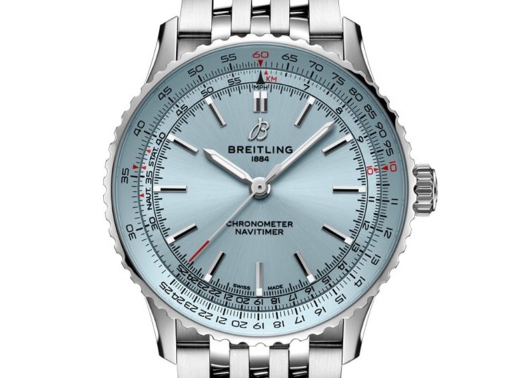 BREITLING ナビタイマー オートマチック 41 アイスブルー文字盤 A17329171C1A1