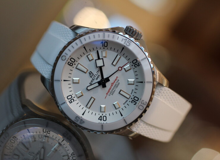 BREITLING スーパーオーシャン オートマチック 42 ジャパン エディション ホワイト文字盤 A17375A71A1S1