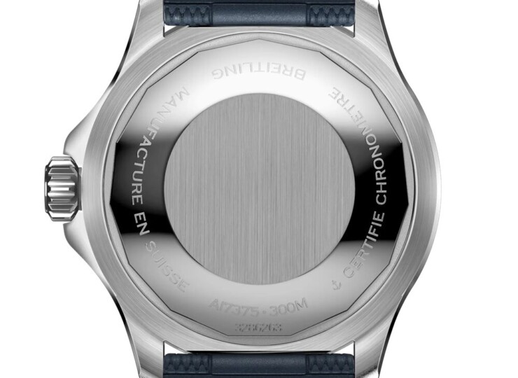 BREITLING スーパーオーシャン オートマチック 42 クリーム文字盤 A17375E71G1S1