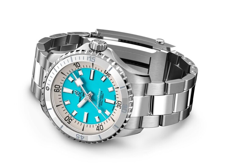 BREITLING スーパーオーシャン オートマチック 36 ターコイズ文字盤 A17377211C1A1