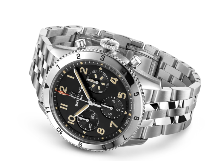BREITLING クラシック アヴィ クロノグラフ 42 P-51 マスタング ブラック文字盤 A233803A1B1A1