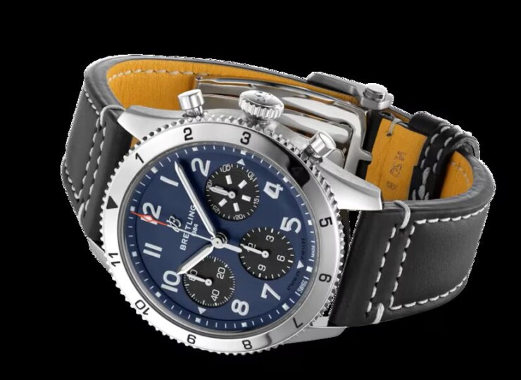 BREITLING クラシック アヴィ クロノグラフ 42 室屋義秀 リミテッド ブルー文字盤 A233804A1C1X1